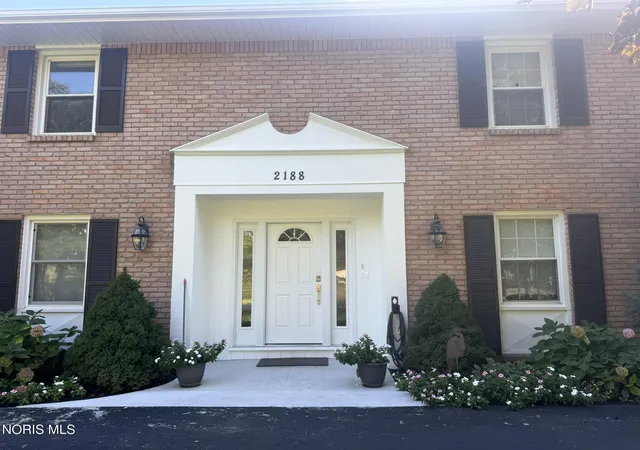 Photo 1 of Condo for sale at 2188 N Carriage Ln #7, Port Clinton, OH 43452 | MLS# 10013846 | Listing updated on 2026-10-09