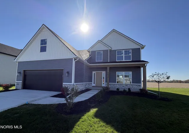 Photo 1 of Single family home for sale at 9845 Featherwood Ln, Sylvania, OH 43560 | MLS# 10013816 | Listing updated on 2026-10-26
