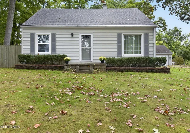 Photo 1 of Single family home for sale at 5304 Selma St, Toledo, OH 43613 | MLS# 10013912 | Listing updated on 2026-10-16