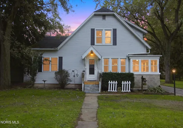 Photo 1 of Single family home for sale at 5003 Trellis Way, Sylvania, OH 43560 | MLS# 10013961 | Listing updated on 2026-10-28