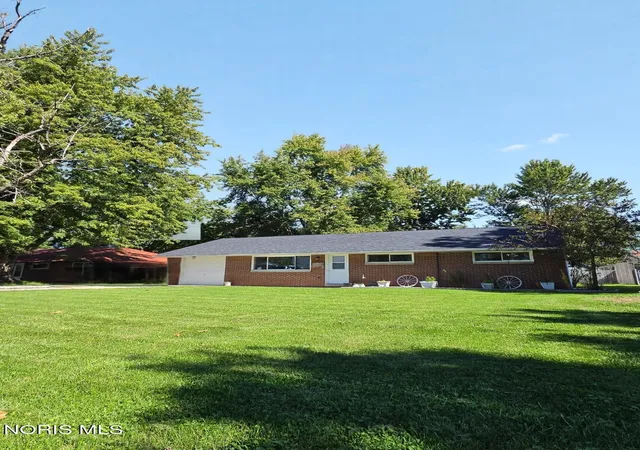 Photo 1 of Sale Pending at 2109 Power Dam Rd, Defiance, OH 43512 | MLS# 10013958 | Listing updated on 2026-10-03