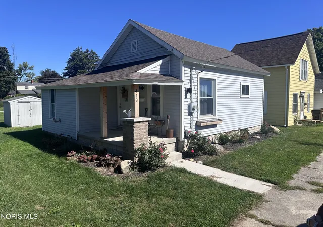 Photo 1 of Single family home for sale at 413 E Madison St, Montpelier, OH 43543 | MLS# 10013968 | Listing updated on 2026-10-04