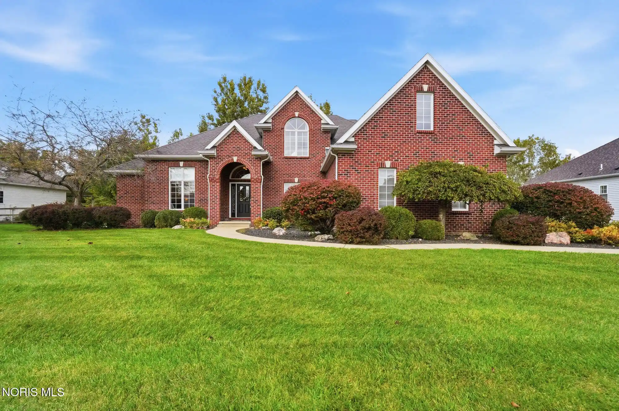 Photo 1 of Single family home for sale at 8000 Quarry Rd, Maumee, OH 43537 | MLS# 10014024 | Listing updated on 2026-10-29