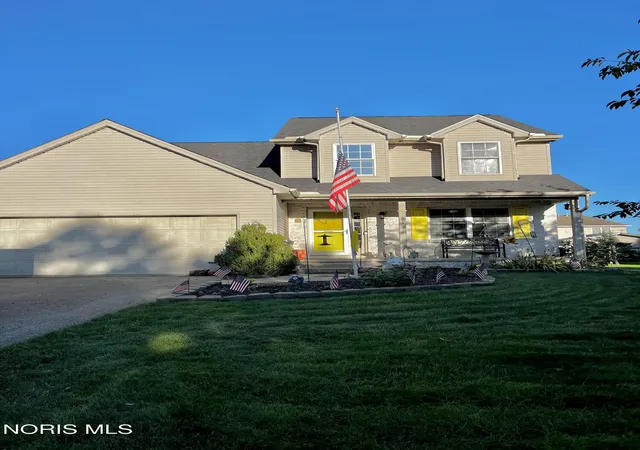 Photo 1 of Single family home for sale at 6072 Brookestone Village Ln, Sylvania, OH 43560 | MLS# 10013995 | Listing updated on 2026-10-29
