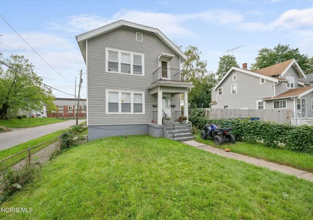 Multi family home for sale at 1301 Goodale Ave, Toledo, OH 43606 | MLS# 10014010