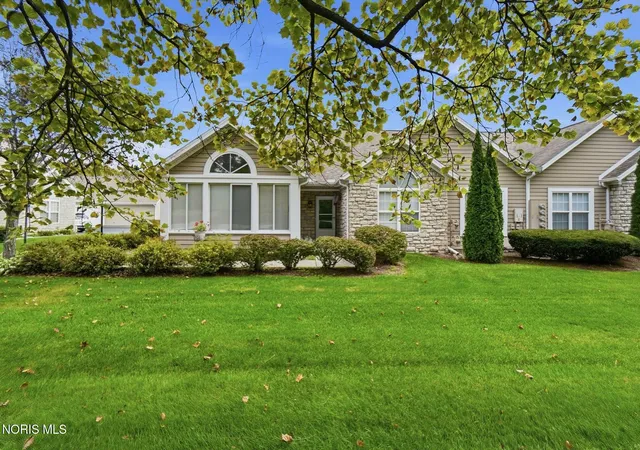 Photo 1 of Condo for sale at 2279 Whispering Pines Dr, Toledo, OH 43617 | MLS# 10014011 | Listing updated on 2026-10-26