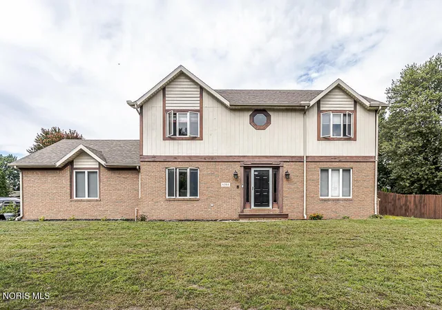 Single family home for sale at 6744 Shieldwood Rd, Toledo, OH 43617 | MLS# 10014019