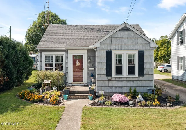 Single family home for sale at 115 N Benton St, Oak Harbor, OH 43449 | MLS# 10014316