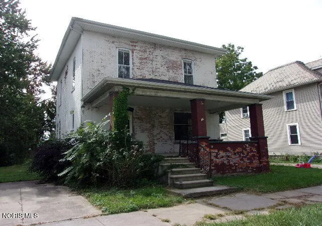 Photo 1 of Sale Pending at 225 E South St, Fostoria, OH 44830 | MLS# 10014105 | Listing updated on 2026-10-27