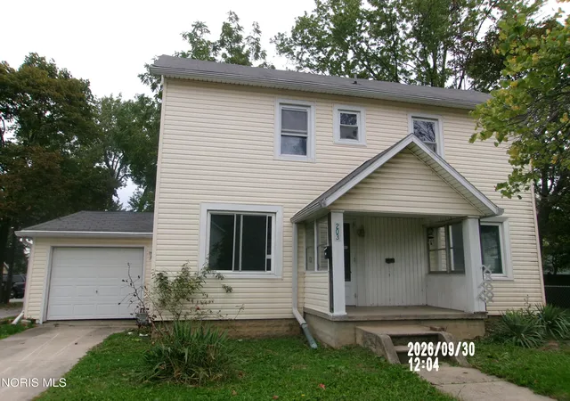 Photo 1 of Sale Pending at 203 E Oak St, Wauseon, OH 43567 | MLS# 10014113 | Listing updated on 2026-10-12