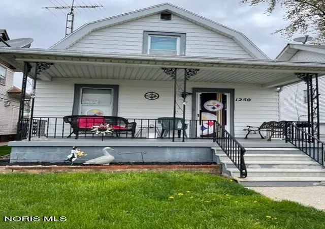 Photo 1 of Single family home for sale at 1250 Colburn St, Toledo, OH 43609 | MLS# 10014239 | Listing updated on 2026-10-02