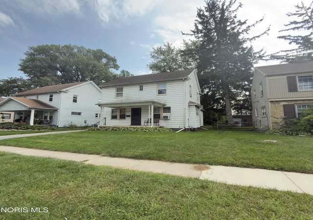 Photo 1 of Single family home for sale at 2255 Georgetown Ave, Toledo, OH 43613 | MLS# 10014207 | Listing updated on 2026-10-12