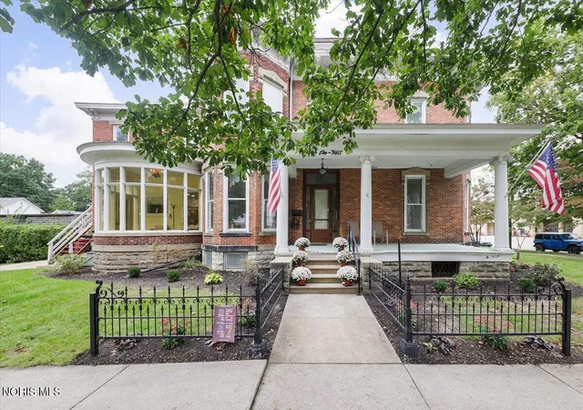 Single family home for sale at 204 W Elm St, Wauseon, OH 43567 | MLS# 10014248