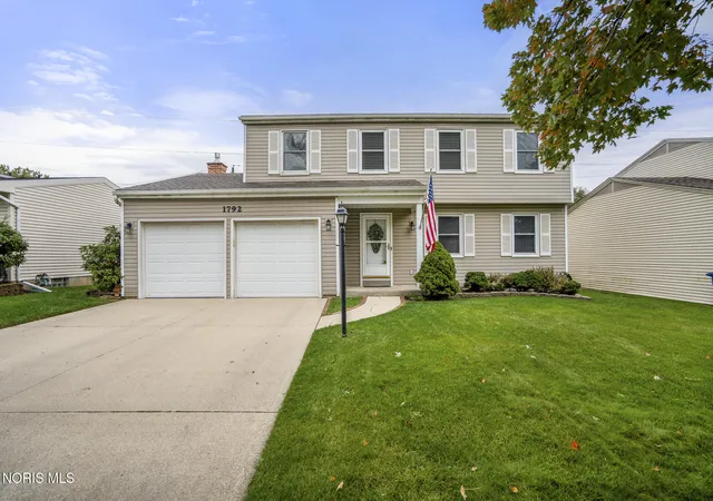 Photo 1 of Sale Pending at 1792 Bucklew Dr, Toledo, OH 43613 | MLS# 10014260 | Listing updated on 2026-10-18