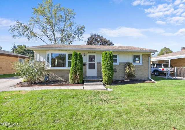 Photo 1 of Single family home for sale at 1141 Kirk St, Maumee, OH 43537 | MLS# 10014299 | Listing updated on 2026-10-09