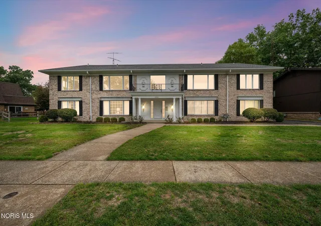 Condo for sale at 6562 Woodhall Dr #4, Sylvania, OH 43560 | MLS# 10014285