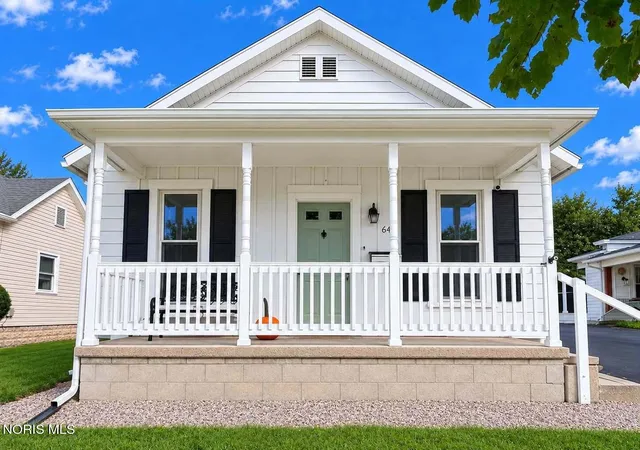 Photo 1 of Single family home for sale at 644 Cherry St, Findlay, OH 45840 | MLS# 10014392 | Listing updated on 2026-10-12