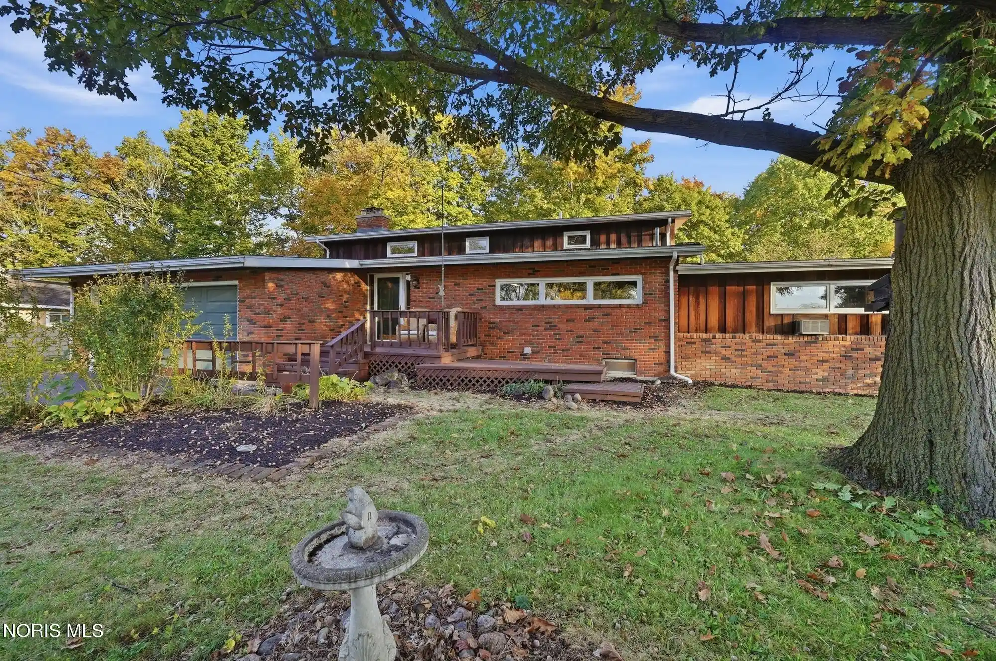 Photo 1 of Single family home for sale at 6420 Hilltop Ln, Maumee, OH 43537 | MLS# 10014386 | Listing updated on 2026-10-21