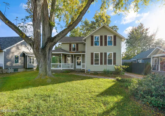 Photo 1 of Single family home for sale at 5328 Main St, Sylvania, OH 43560 | MLS# 10014486 | Listing updated on 2026-10-09