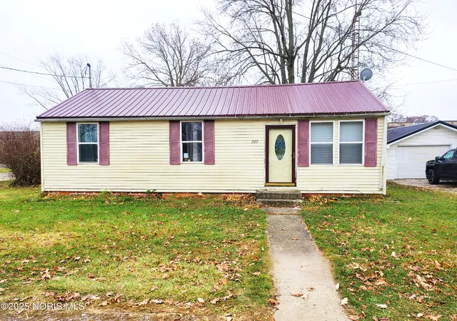 Photo 1 of Single family home for sale at 207 Superior St, Oakwood, OH 45873 | MLS# 10014415 | Listing updated on 2026-10-22