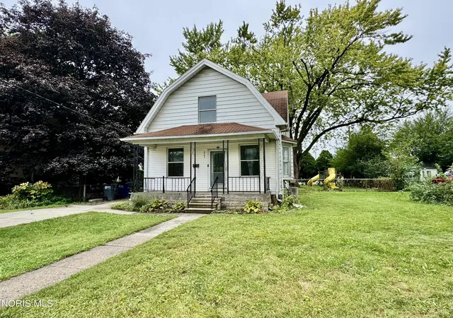 Photo 1 of Single family home for sale at 2741 116th Street, Toledo, OH 43611 | MLS# 10014427 | Listing updated on 2026-10-19