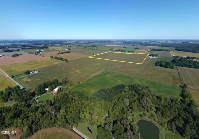 Photo 1 of Land for sale at Tract 3 County Rd 21n, West Unity, OH 43570 | MLS# 10014655 | Listing updated on 2026-10-13