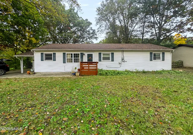 Photo 1 of Single family home for sale at 5834 Greenhaven Rd, Sylvania, OH 43560 | MLS# 10014517 | Listing updated on 2026-10-18