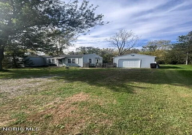 Photo 1 of Sale Pending at 2560 N Reiman Rd, Genoa, OH 43430 | MLS# 10014629 | Listing updated on 2026-10-22