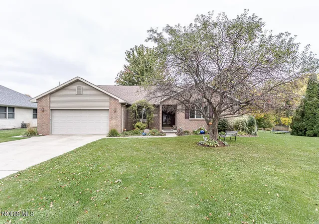 Photo 1 of Single family home for sale at 210 Dry Crk Dr, Liberty Center, OH 43532 | MLS# 10014662 | Listing updated on 2026-10-29