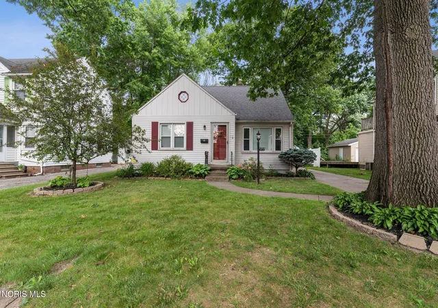 Photo 1 of Single family home for sale at 4818 Harvest Ln, Toledo, OH 43623 | MLS# 10014673 | Listing updated on 2026-10-15