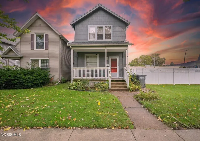 Multi family home for sale at 607 Forsythe St, Toledo, OH 43605 | MLS# 10014927
