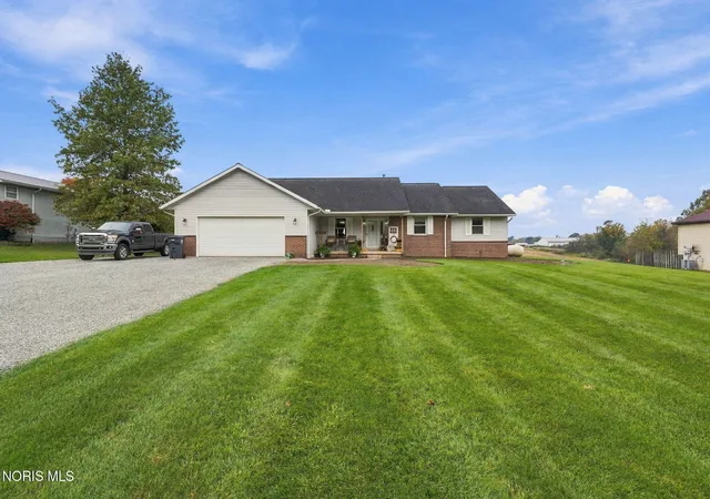 Photo 1 of Single family home for sale at 148 S County Rd 17, Tiffin, OH 44883 | MLS# 10014761 | Listing updated on 2026-10-19