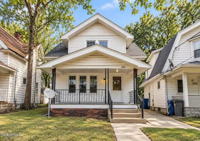 Photo 1 of Single family home for sale at 625 Nicholas St, Toledo, OH 43609 | MLS# 10014846 | Listing updated on 2026-10-27