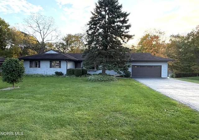 Single family home for sale at 267 Duck Pond Rd, Upper Sandusky, OH 43351 | MLS# 10014817