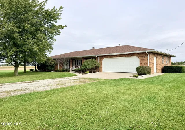 Photo 1 of Single family home for sale at 24910 Pemberville Rd, Perrysburg, OH 43551 | MLS# 10014796 | Listing updated on 2026-10-26