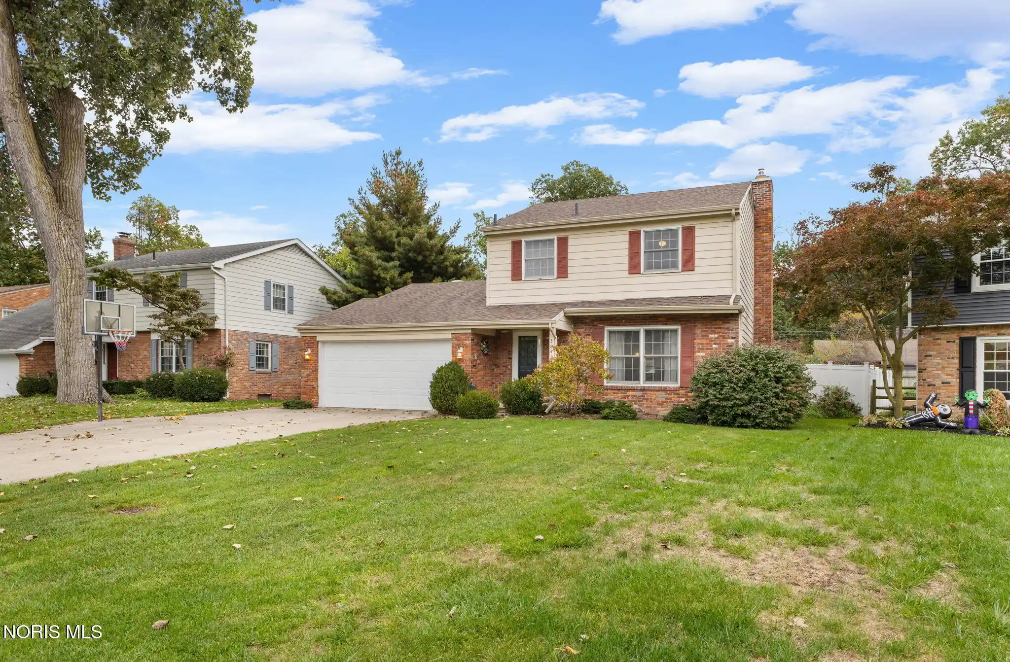 Photo 1 of Single family home for sale at 3842 Satinwood Dr, Toledo, OH 43623 | MLS# 10014843 | Listing updated on 2026-10-19