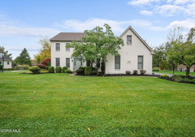 Single family home for sale at 3426 Nordic Way Dr, Maumee, OH 43537 | MLS# 10014850