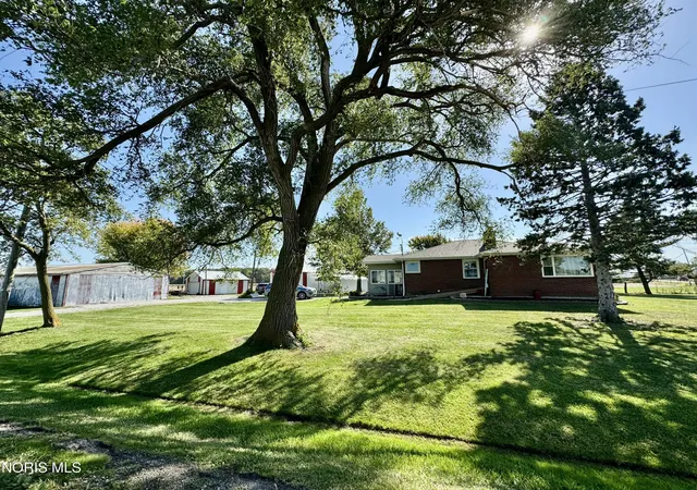 Photo 1 of Single family home for sale at 10974 W Duff Washa Rd, Oak Harbor, OH 43449 | MLS# 10014830 | Listing updated on 2026-10-16