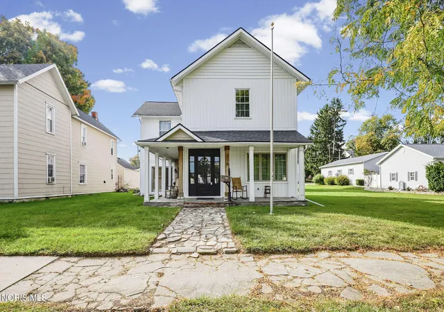 Photo 1 of Single family home for sale at 315 N Tarr St, North Baltimore, OH 45872 | MLS# 10014978 | Listing updated on 2026-10-20