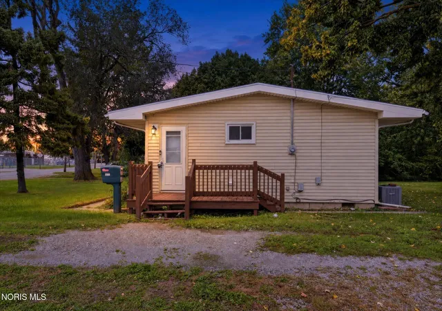 Single family home for sale at 2239 Pickle Rd, Oregon, OH 43616 | MLS# 10014866