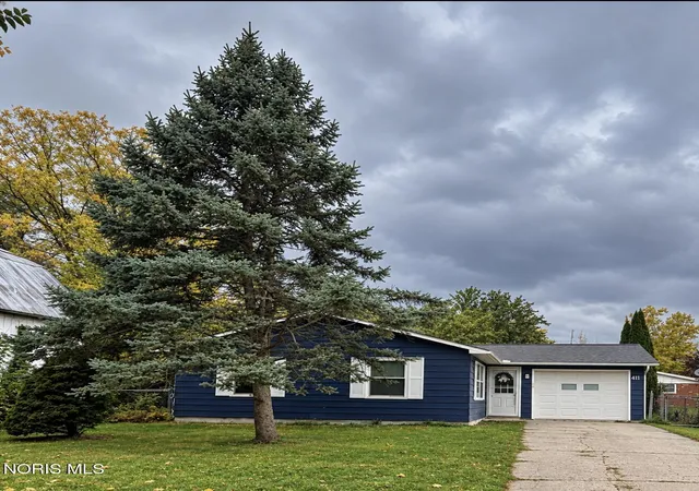 Single family home for sale at 411 E South St, Bryan, OH 43506 | MLS# 10014890