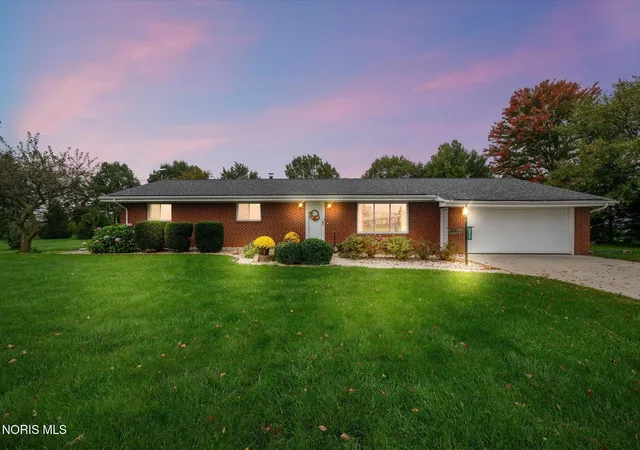 Single family home for sale at 3439 County Rd H, Swanton, OH 43558 | MLS# 10014968