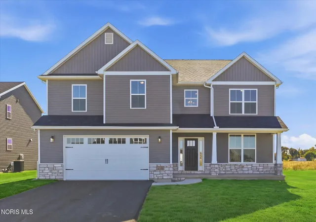 Photo 1 of Single family home for sale at 110 Kinloch Dr, Perrysburg, OH 43551 | MLS# 10015038 | Listing updated on 2026-10-28