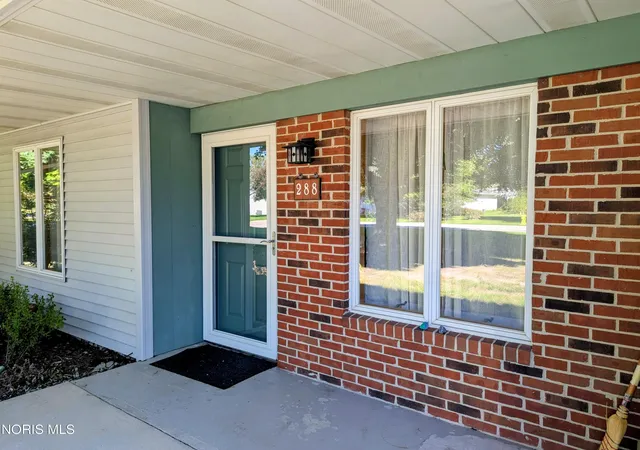 Photo 1 of Sale Pending at 288 Cherry St, Wauseon, OH 43567 | MLS# 10015082 | Listing updated on 2026-10-22