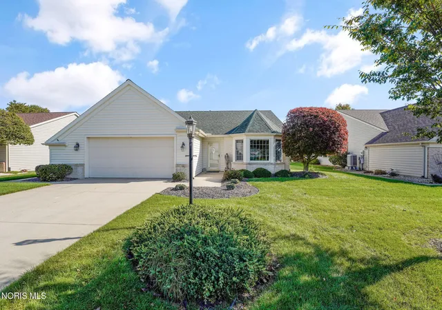 Condo for sale at 75 Lisa Ann Dr, Fremont, OH 43420 | MLS# 10015138