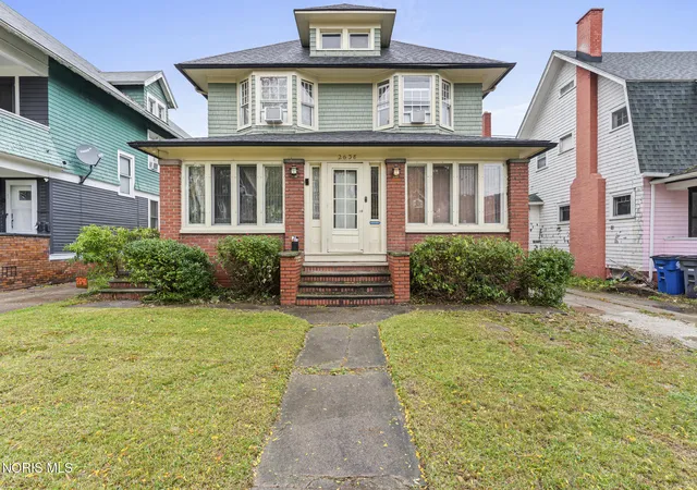 Photo 1 of Multi family home for sale at 2638 Robinwood Ave, Toledo, OH 43610 | MLS# 10015189 | Listing updated on 2026-10-25