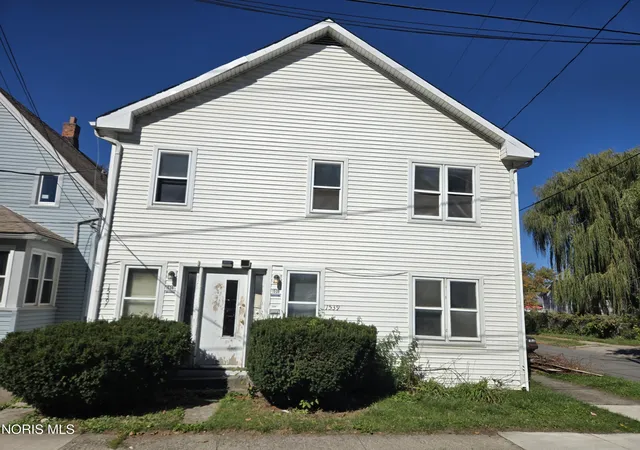 Photo 1 of Multi family home for sale at 1539 Mott Ave, Toledo, OH 43605 | MLS# 10015226 | Listing updated on 2026-10-28