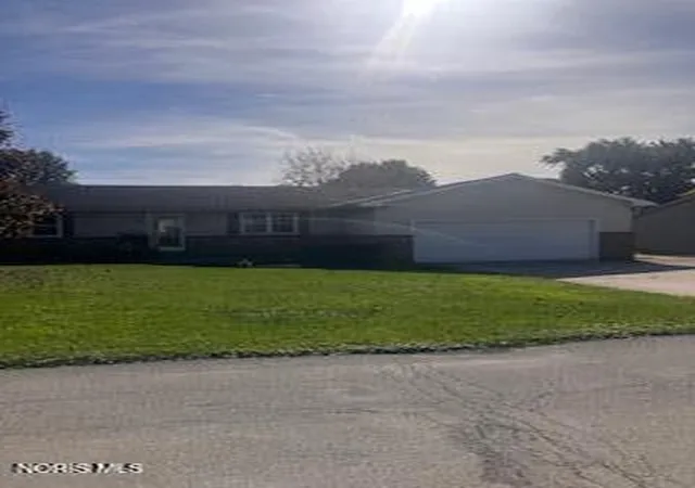 Photo 1 of Single family home for sale at 435 Indian Dr, Upper Sandusky, OH 43351 | MLS# 10015298 | Listing updated on 2026-10-28