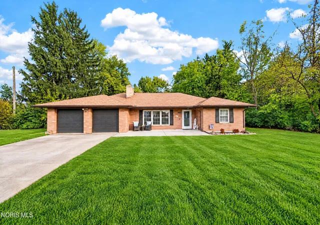 Single family home for sale at 1416 6th Street, Findlay, OH 45840 | MLS# 10015268