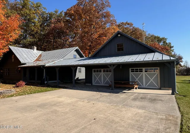 Photo 2 of Sale Pending at 9200 County Rd I, Montpelier, OH 43543 | MLS# 10015389 | Listing updated on 2026-10-30